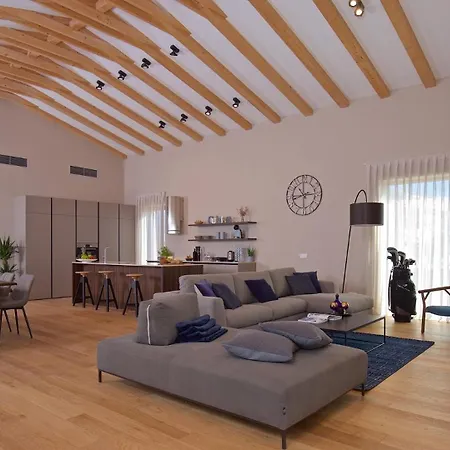 Luxury With A Swimming Pool Brtonigla, Novigrad - 26966 Villa
